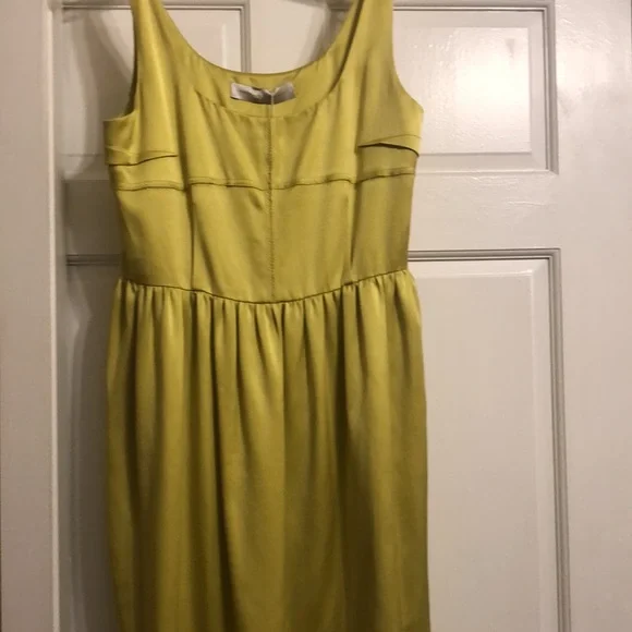 green emerald velvet dress Rue Dress In Light Matte Double Crepe main image 0